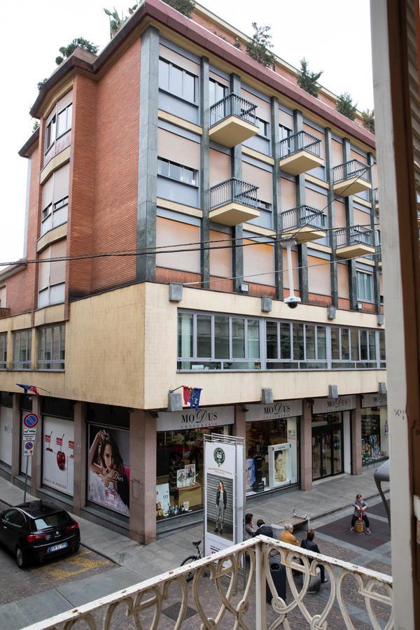 Le Camere Di Gio Алба Екстериор снимка